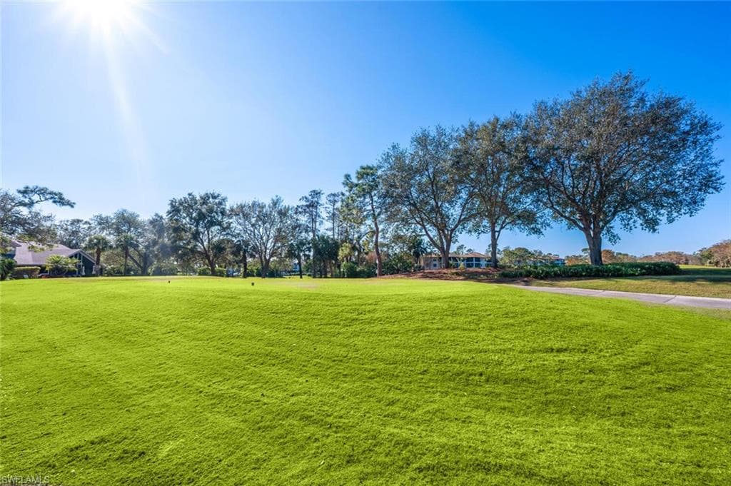 20 Water Oaks WAY # 10, NAPLES FL 34105-24