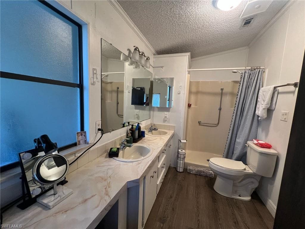 16 Derhenson DR-17