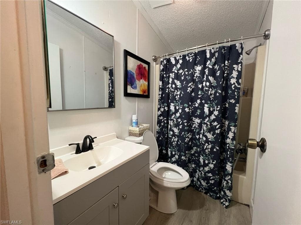 16 Derhenson DR-18
