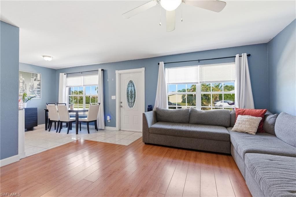 1000 S Alhambra CIR, NAPLES FL 34103-4