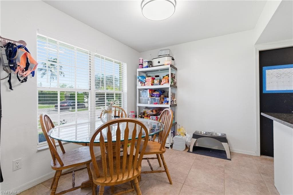 1000 S Alhambra CIR, NAPLES FL 34103-24