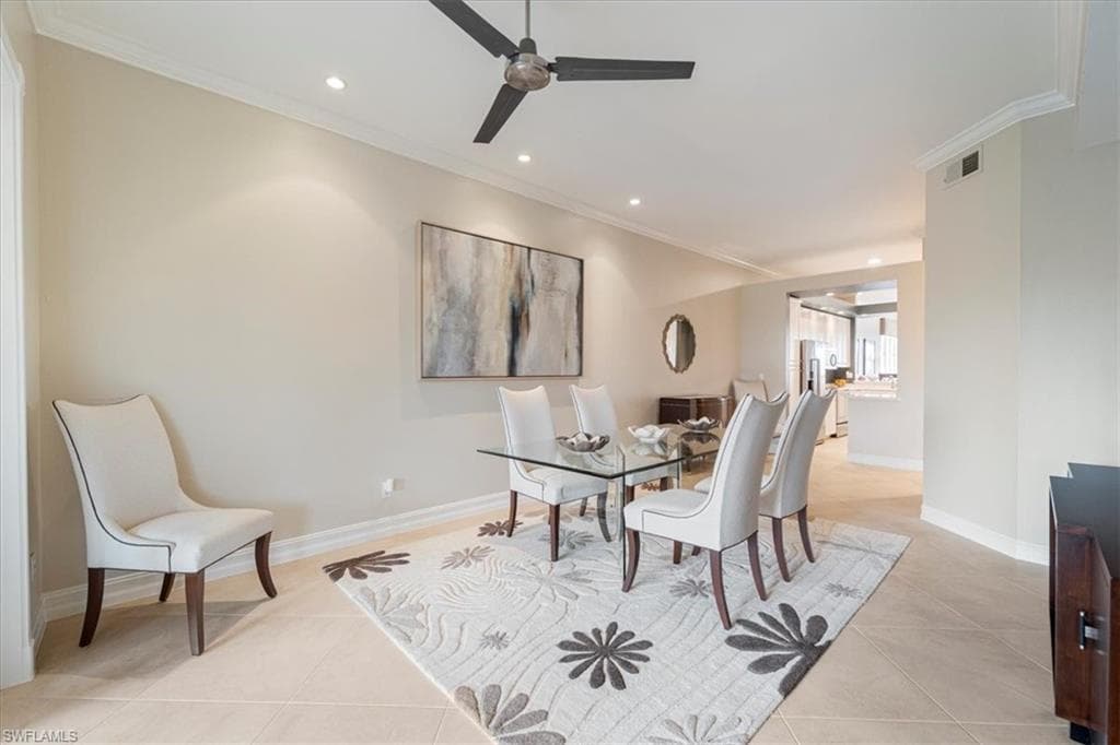 1845 Les Chateaux BLVD # 302, NAPLES FL 34109-22