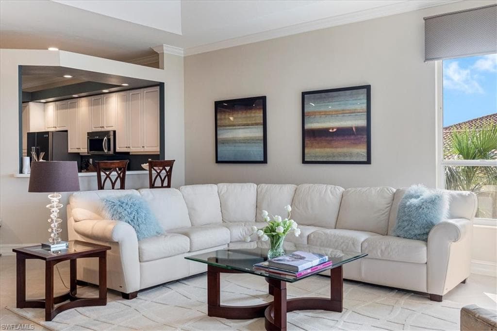 1845 Les Chateaux BLVD # 302, NAPLES FL 34109-6