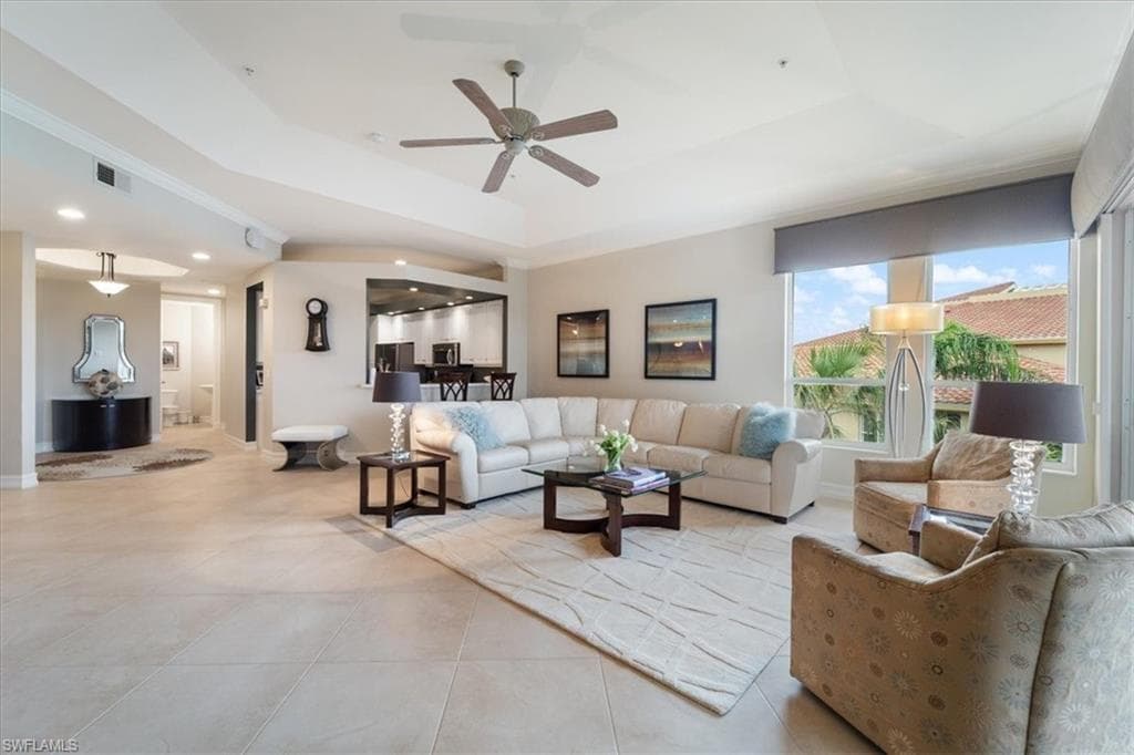 1845 Les Chateaux BLVD # 302, NAPLES FL 34109-3