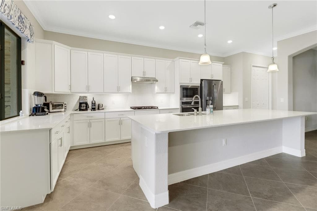 1878 Mustique ST, NAPLES FL 34120-12