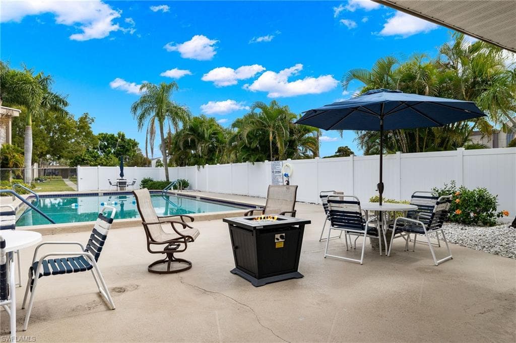 2244 Winkler AVE 213-27