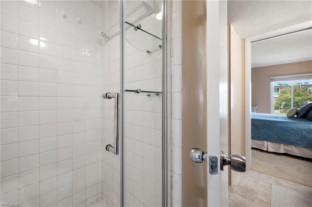 2244 Winkler AVE 213-20