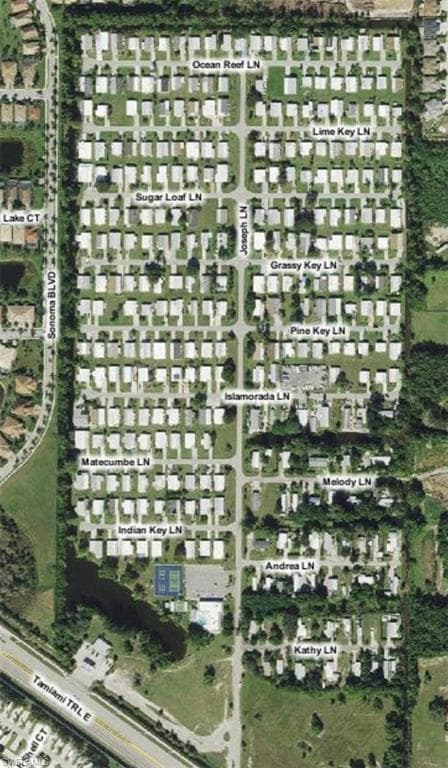 171 Pine Key LN, NAPLES FL 34114-3