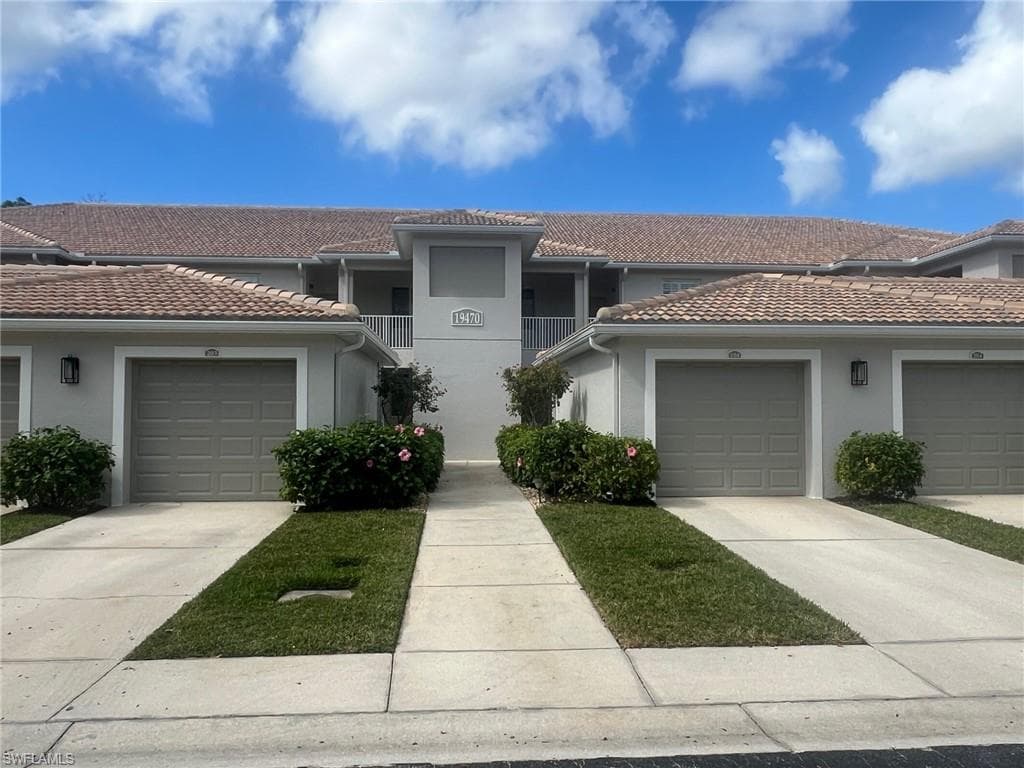 19470 Cromwell CT # 204, FORT MYERS FL 33912-2