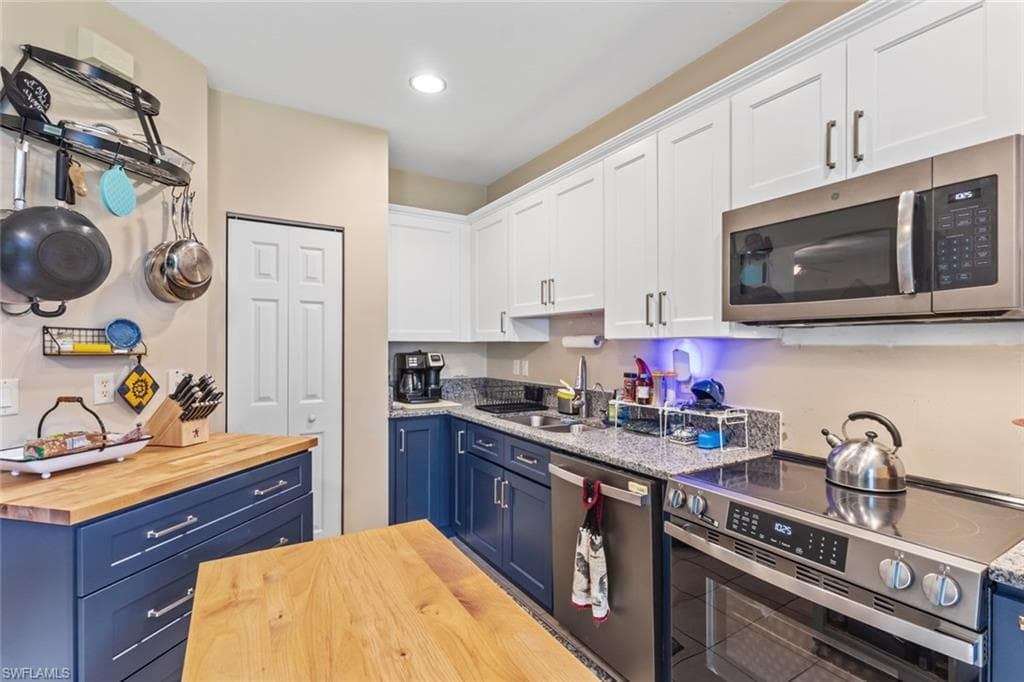 3160 Antica ST, FORT MYERS FL 33905-4