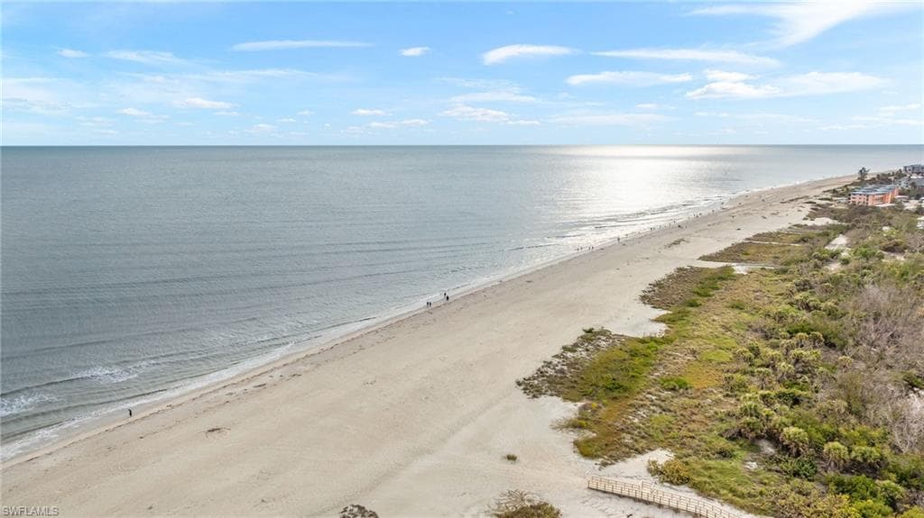 1825 Middle Gulf DR, SANIBEL FL 33957-26