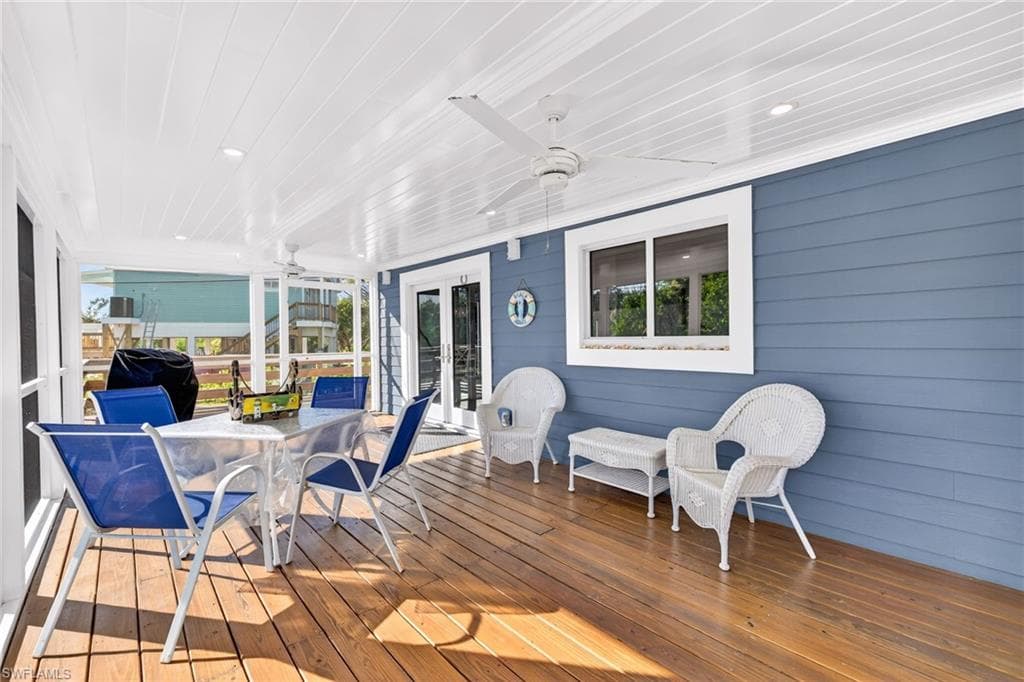 1825 Middle Gulf DR, SANIBEL FL 33957-21