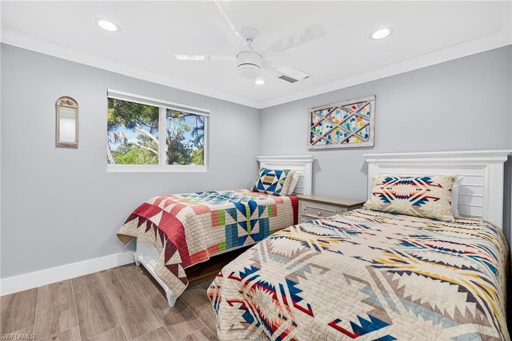 1825 Middle Gulf DR, SANIBEL FL 33957-18