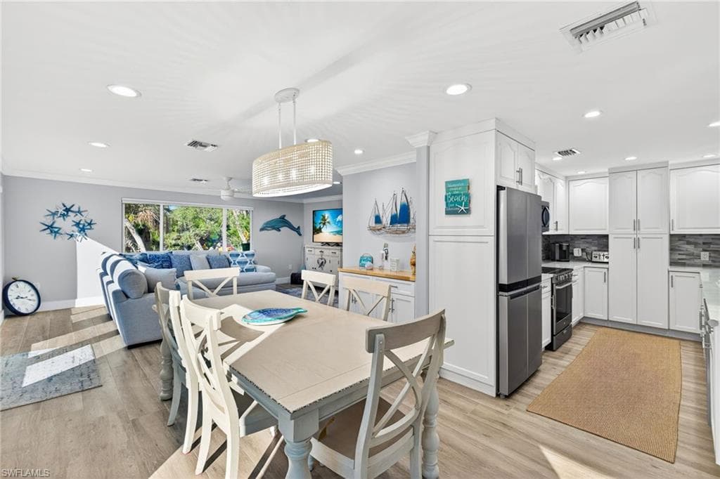 1825 Middle Gulf DR, SANIBEL FL 33957-7