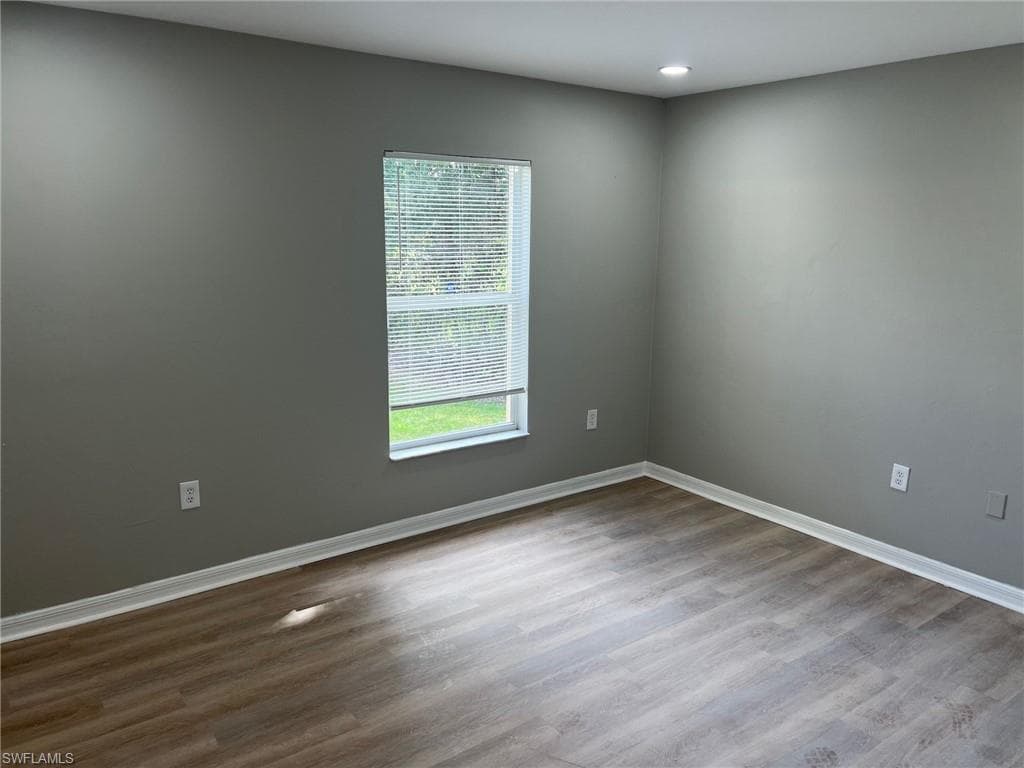 4015 6th ST SW, LEHIGH ACRES FL 33976-26