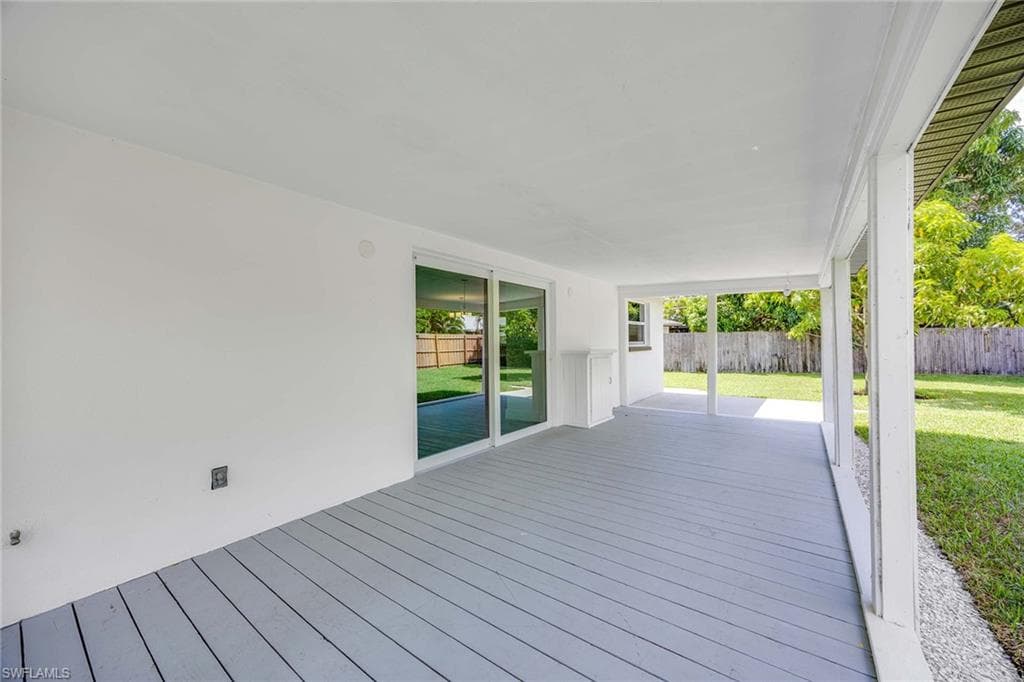 1235 Woodridge AVE, NAPLES FL 34103-23