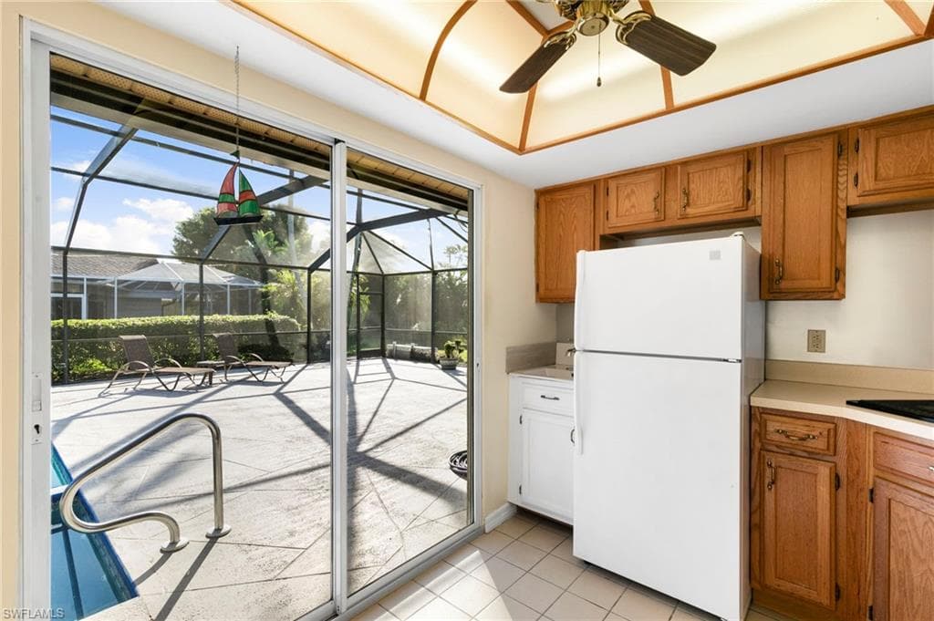 3434 Anton CT, NAPLES FL 34109-25