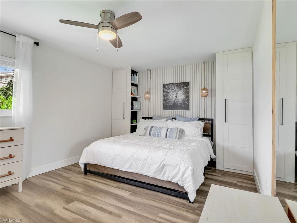 3511 Santiago Way, NAPLES FL 34105-14