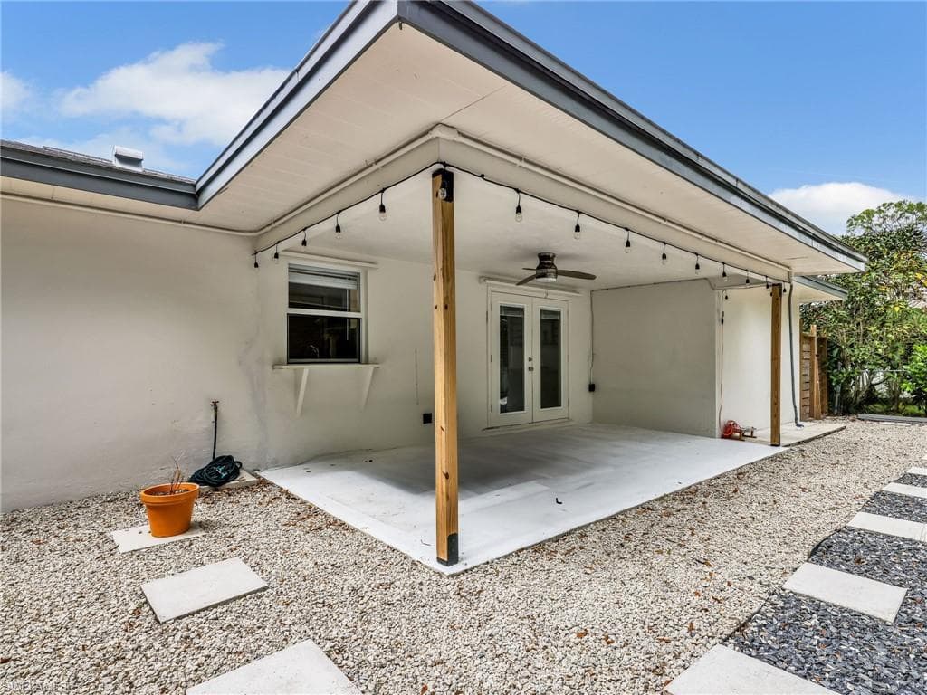 3511 Santiago Way, NAPLES FL 34105-30