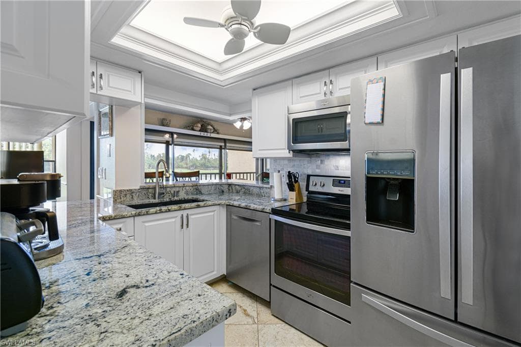 5905 Trailwinds DR # 824, FORT MYERS FL 33907-35