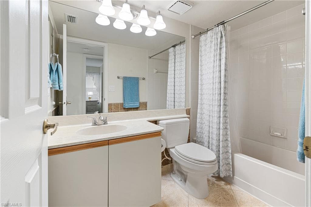 5905 Trailwinds DR # 824, FORT MYERS FL 33907-8