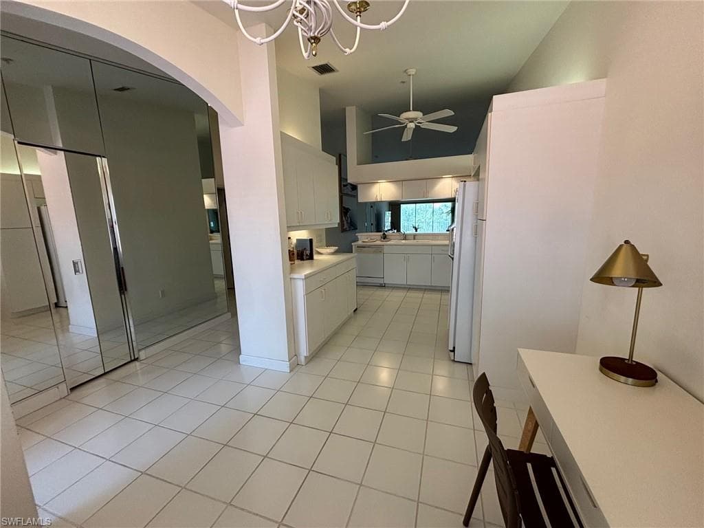 6650 SE Beach Resort DR # 910, NAPLES FL 34114-8