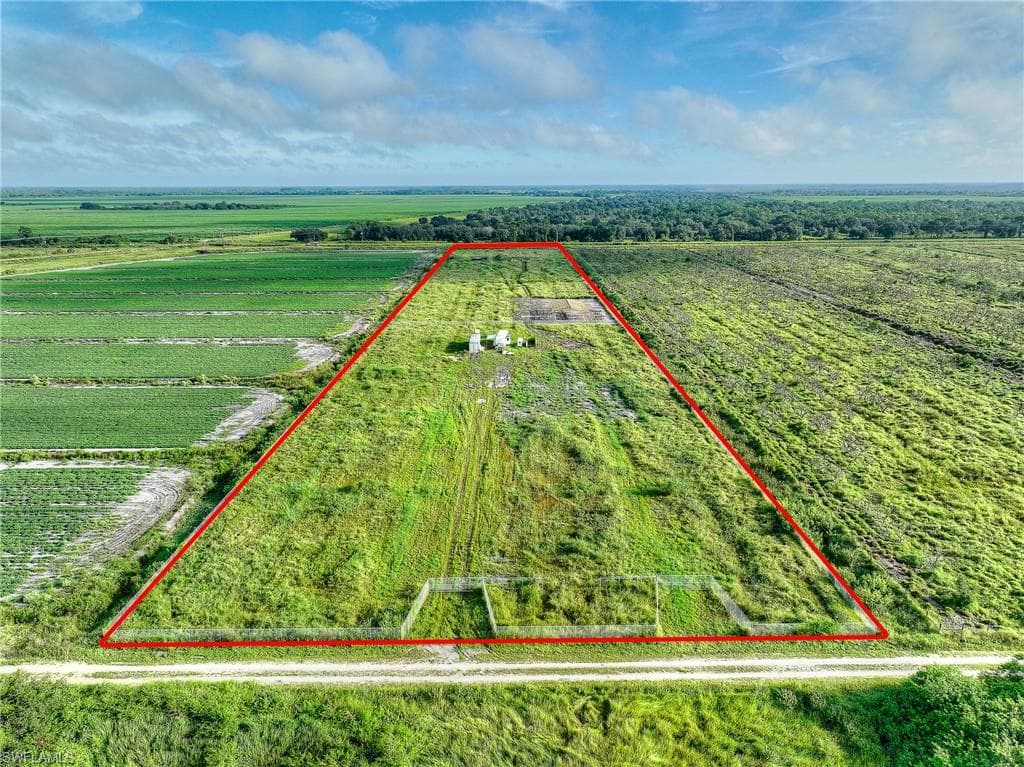 7050 6th RD, LABELLE FL 33935-11