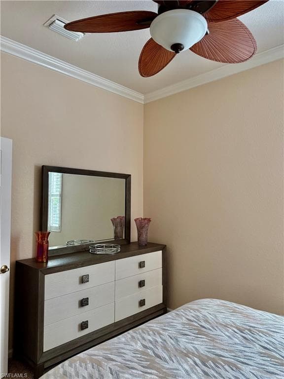 8193 Valiant DR, NAPLES FL 34104-20