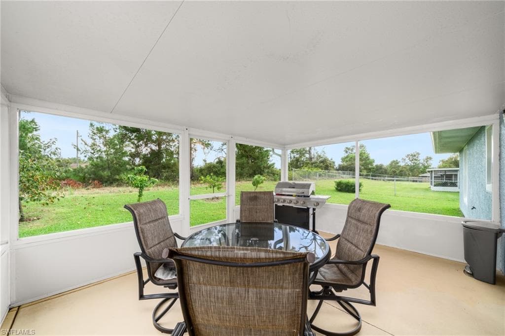 112 Bimini ST NE, LAKE PLACID FL 33852-1