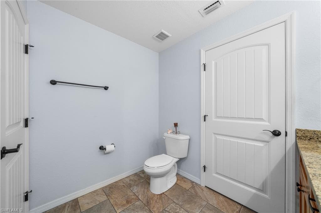 112 Bimini ST NE, LAKE PLACID FL 33852-33