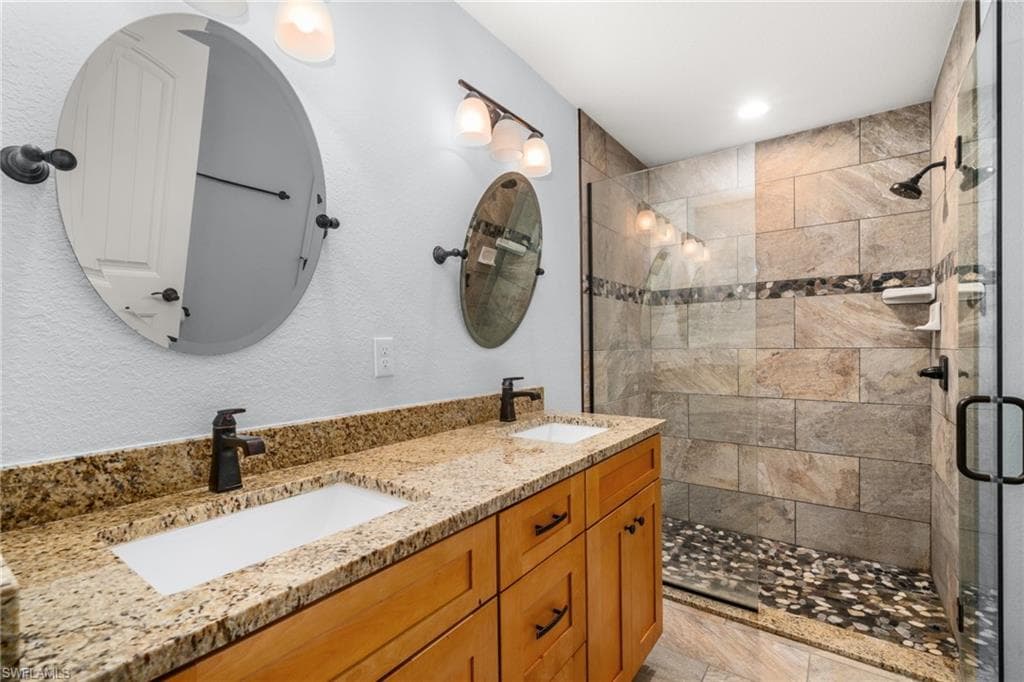 112 Bimini ST NE, LAKE PLACID FL 33852-28