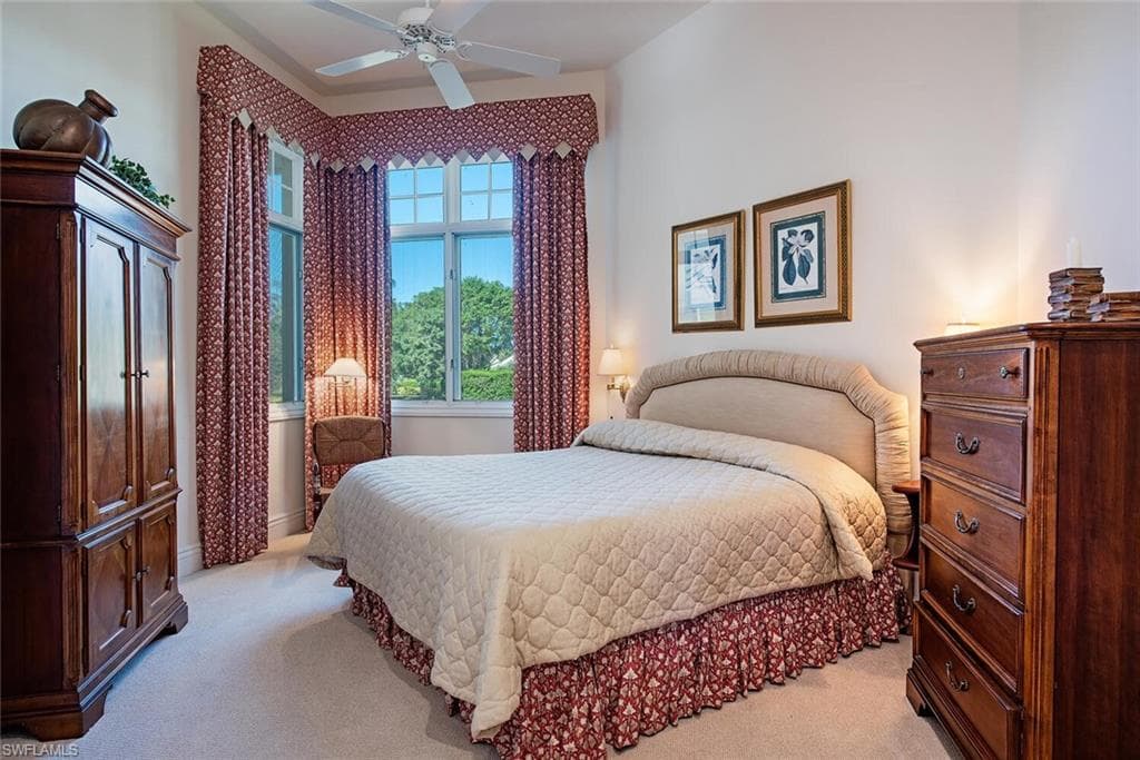 309 Little Harbour LN, NAPLES FL 34102-21