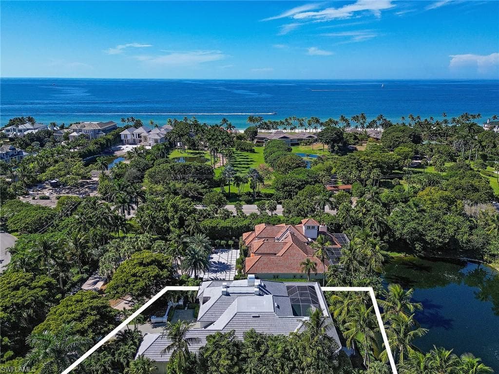 309 Little Harbour LN, NAPLES FL 34102-27