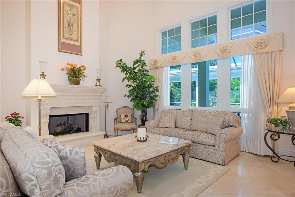 309 Little Harbour LN, NAPLES FL 34102-7