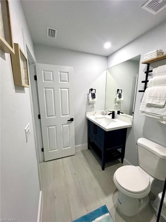 12511 Davis BLVD, FORT MYERS FL 33905-16