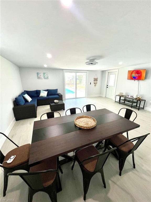 12511 Davis BLVD, FORT MYERS FL 33905-19