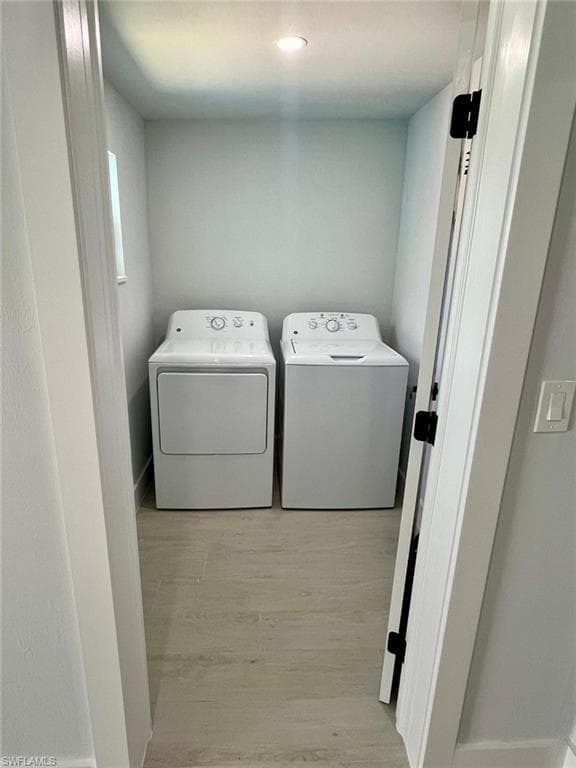 12511 Davis BLVD, FORT MYERS FL 33905-20