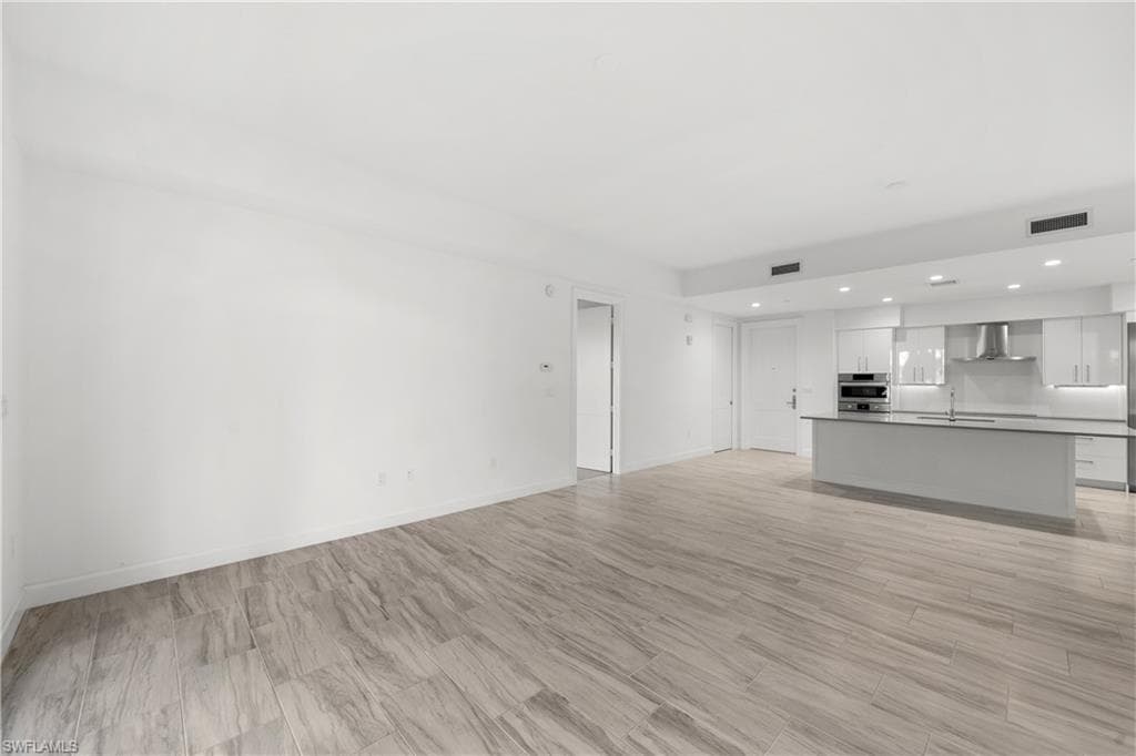 1115 Central AVE # 349, NAPLES FL 34102-4