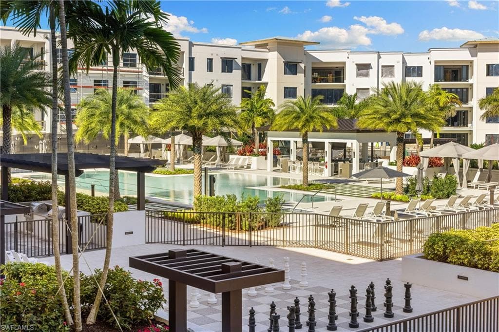 1115 Central AVE # 349, NAPLES FL 34102-28