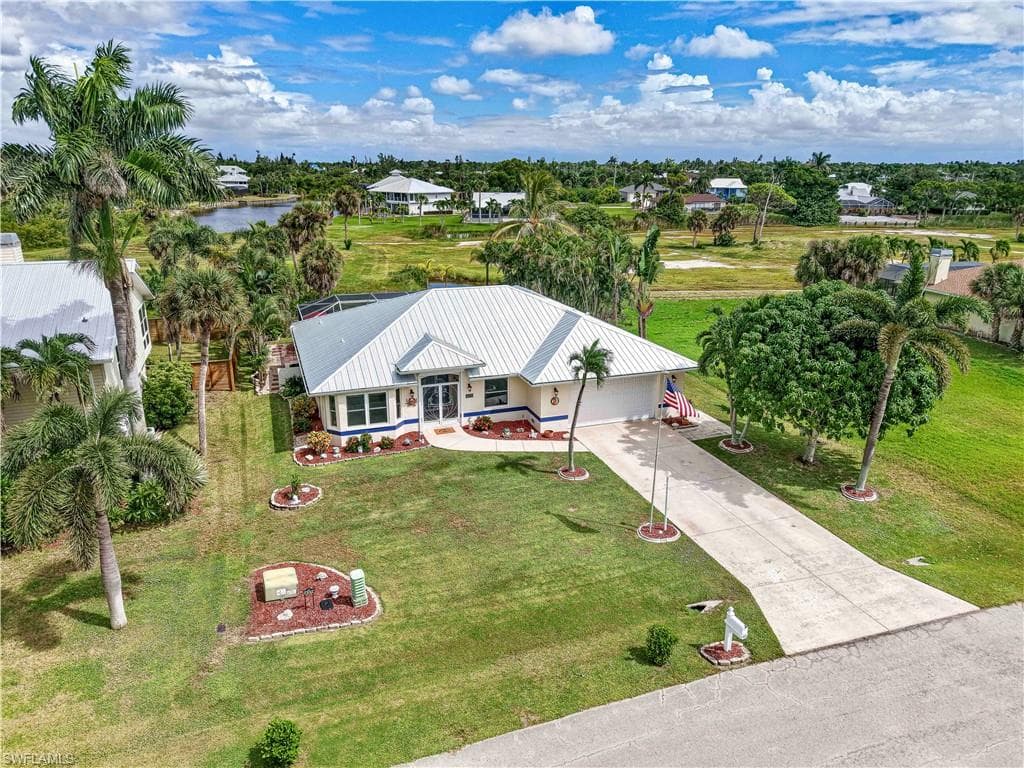 14374 Tamarac DR, BOKEELIA FL 33922-11