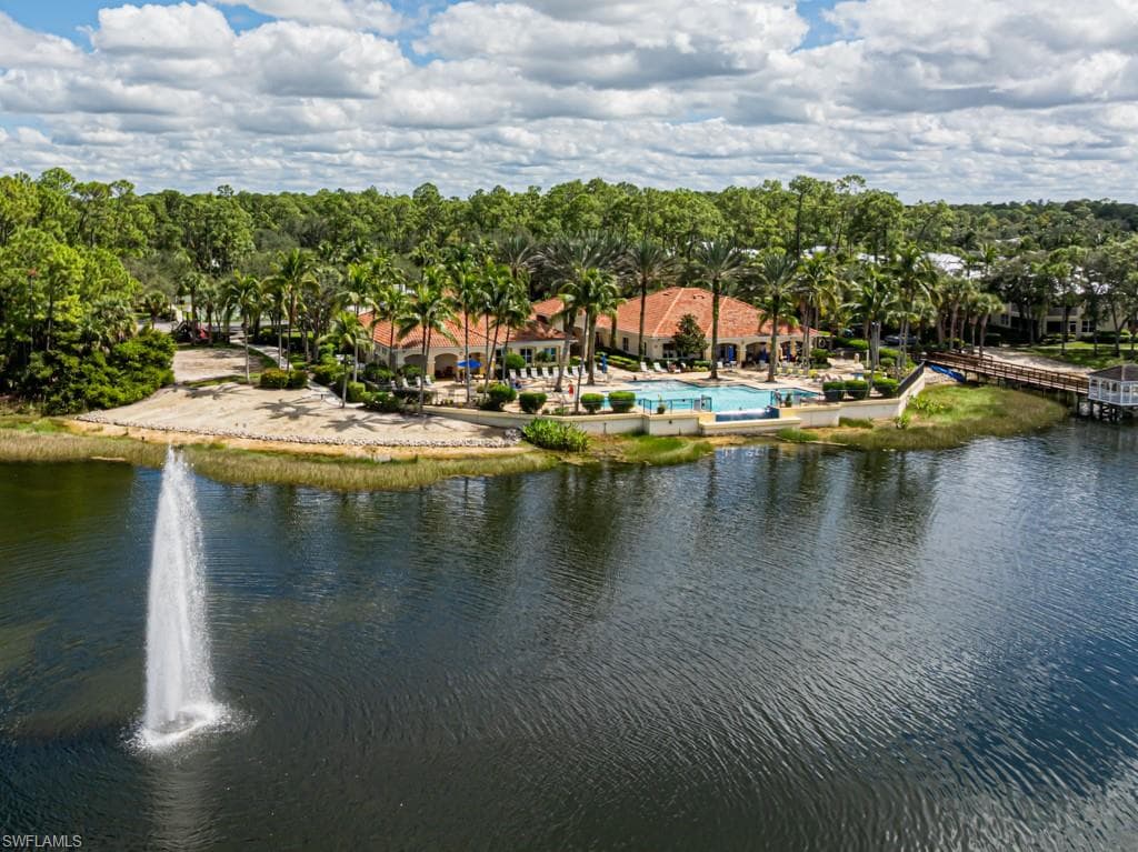 1886 Tarpon Bay DR S # 301, NAPLES FL 34119-20