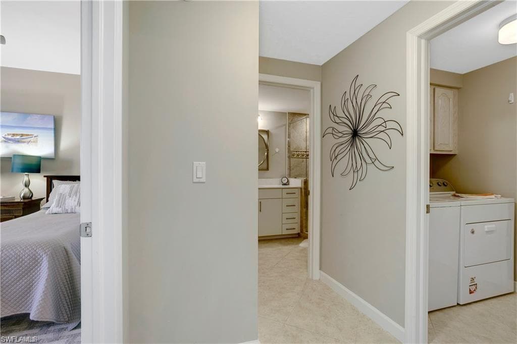 13105 Vanderbilt DR # 405, NAPLES FL 34110-26