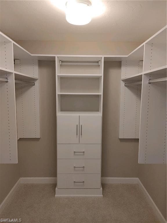 13105 Vanderbilt DR # 405, NAPLES FL 34110-21