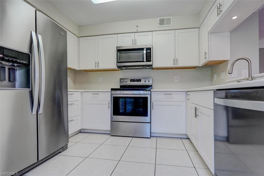 28720 Diamond DR # 103, BONITA SPRINGS FL 34134-16