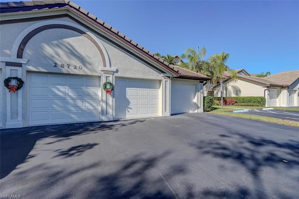 28720 Diamond DR # 103, BONITA SPRINGS FL 34134-39