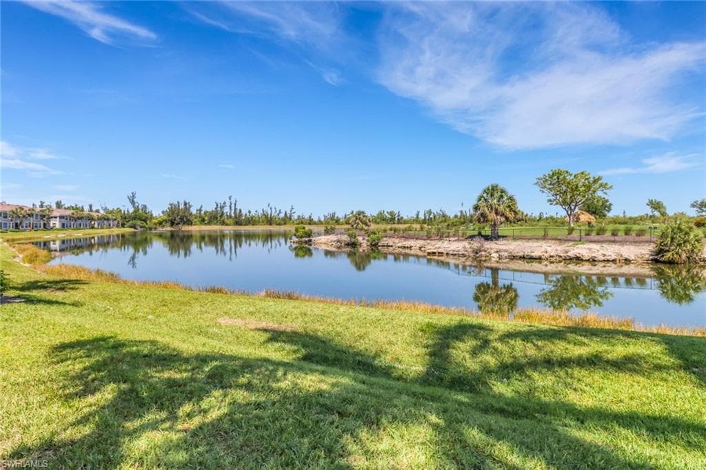 2611 Somerville LOOP # 201, CAPE CORAL FL 33991-25