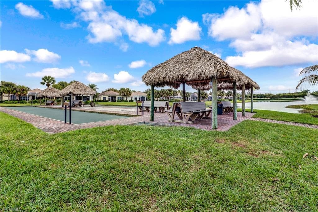 2611 Somerville LOOP # 201, CAPE CORAL FL 33991-36