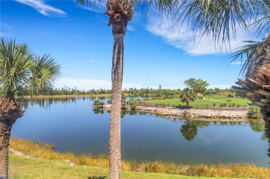 2611 Somerville LOOP # 201, CAPE CORAL FL 33991-24