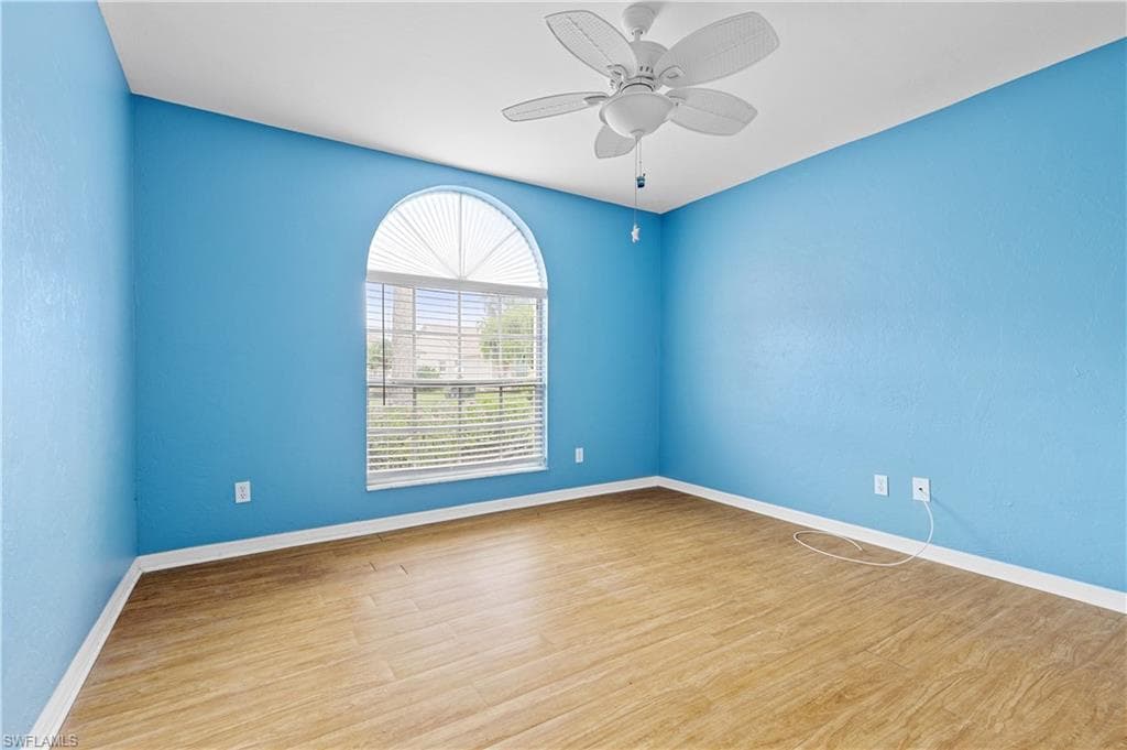 3319 Clubview DR, NORTH FORT MYERS FL 33917-21