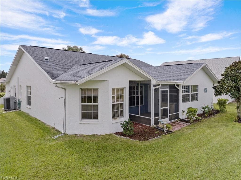 3319 Clubview DR, NORTH FORT MYERS FL 33917-27